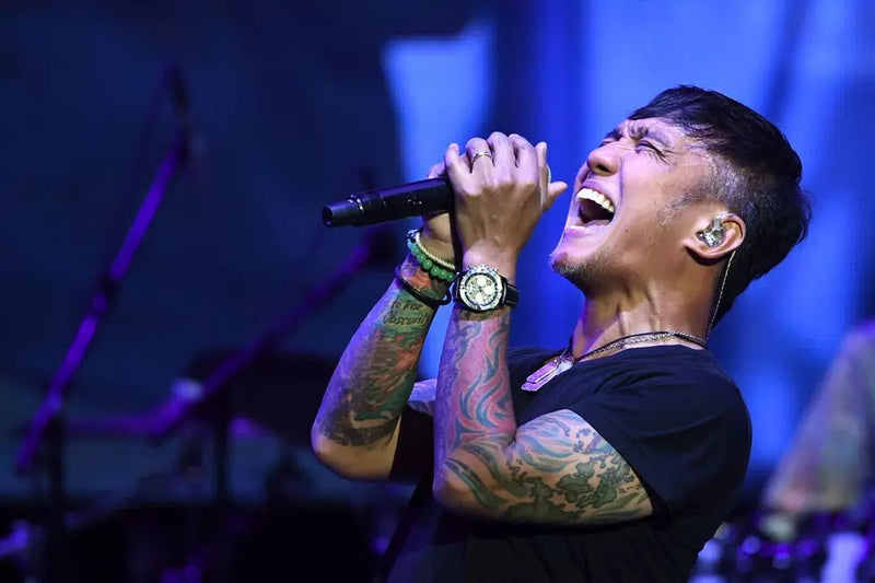 The Incredible Story of Arnel Pineda - Z_DROPPED