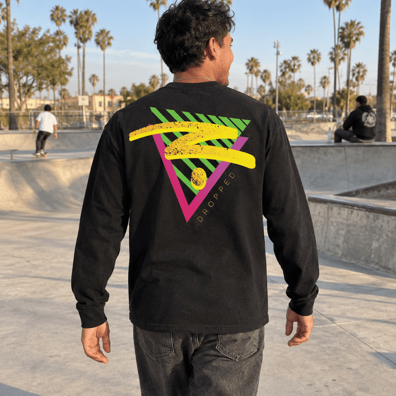 Black RETRO Z long sleeve candid rear-view rollover